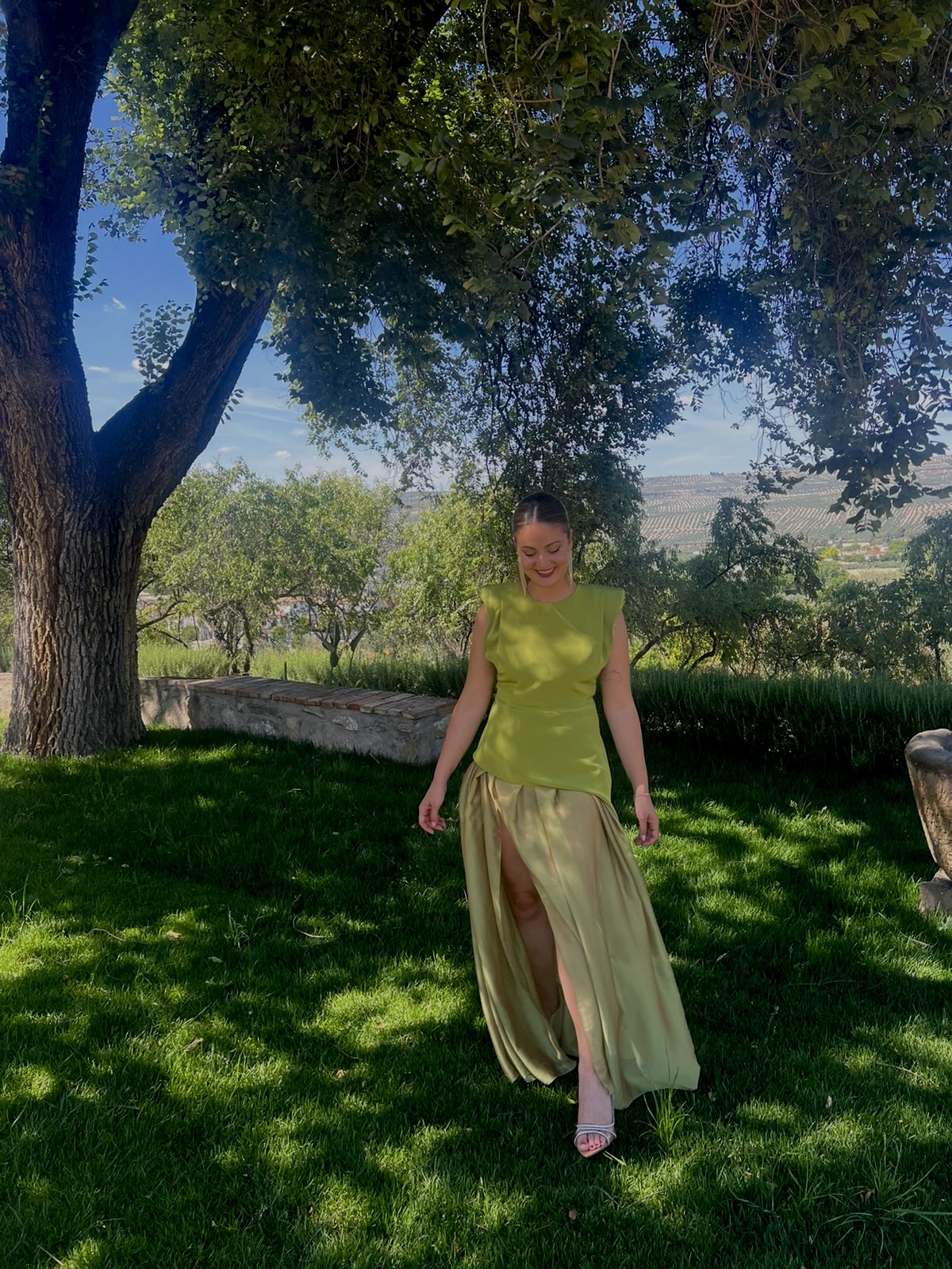 VESTIDO INVITADA VERDE